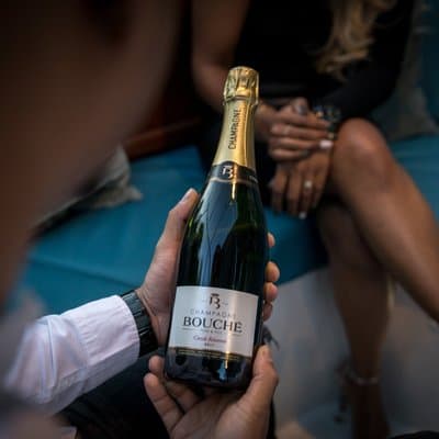 Amsterdam: Private Romantic Evening Canal Cruise + Bubbles/Snacks 3