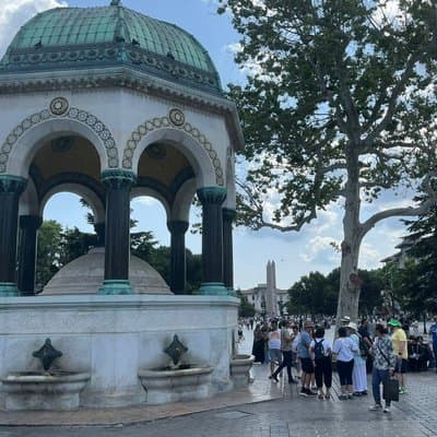 Small Group Cruise Shore Excursion β Istanbul Old City Highlights 5