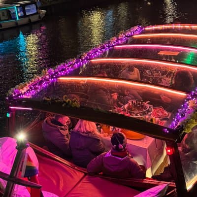 Amsterdam Luxury Boutique Boat tour with Unlimited Beer and Wine