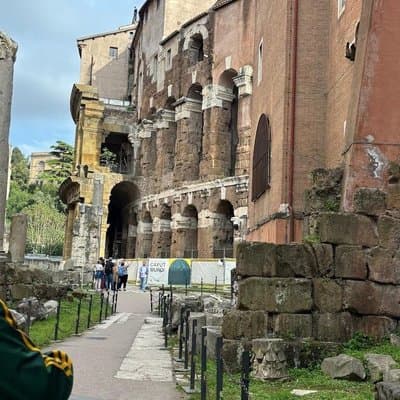 Rome Street Football Experience & City Walk 4