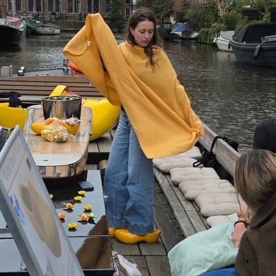 Amsterdam Clog Boat! Silent drive. Original boat ride...