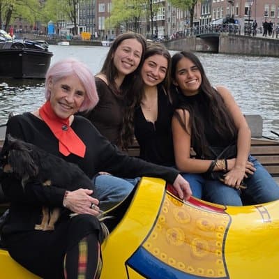 Amsterdam Clog Boat! Silent drive. Original boat ride... 4