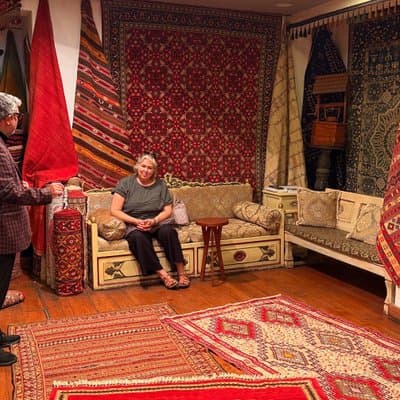 Istanbul Authentic Turkish Carpets, Worldwide Shipping Available