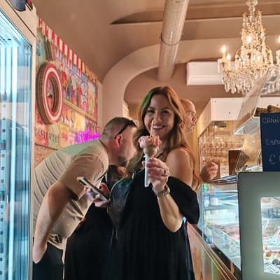 Food Tasting Walking Tour in Trastevere - Rome (SHARED)