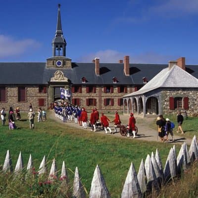 Sydney Shore Excursion: Louisbourg Fortress & Lighthouse