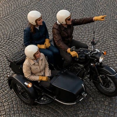 Paris: Shoot a Vertical Video on a Sidecar with a Pro Filmmaker