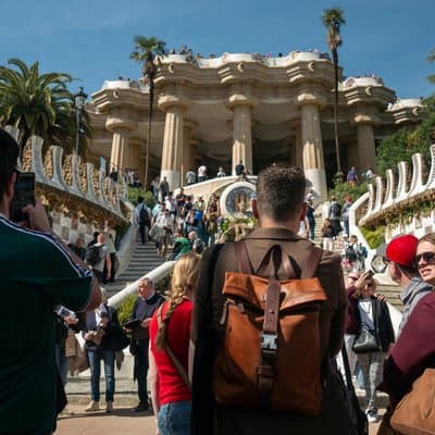 Barcelona in 1 Day: Sagrada Familia,Park Guell, La Pedrera, Tapas 3